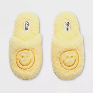 dluxe by dearfoams Kids' Happy Face Slide Slippers Yellow